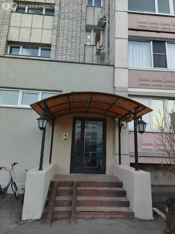 4-комнатная квартира: Курган, улица Карельцева, 90 (73.5 м) - Фото 2