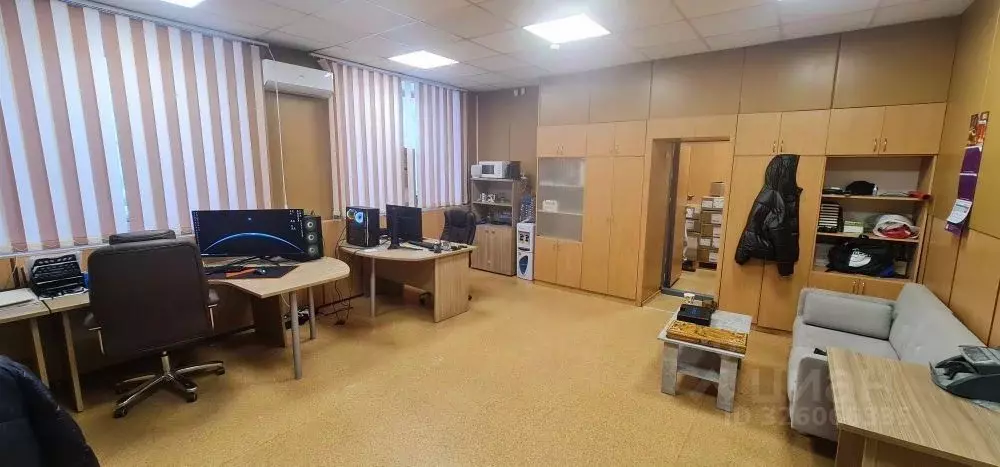 Офис в Новосибирская область, Новосибирск Северный проезд, 37А (42 м) - Фото 1