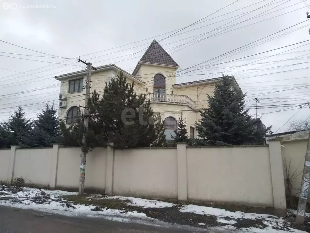 Дом в Симферополь, Дорожная улица (429.8 м) - Фото 1