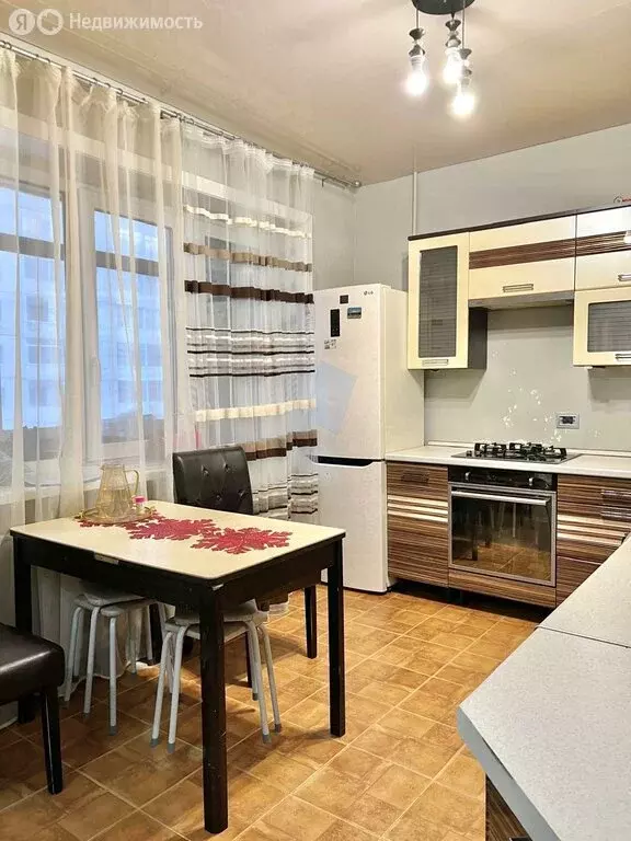 3-комнатная квартира: Якутск, улица Петра Алексеева, 83/19 (85 м) - Фото 1