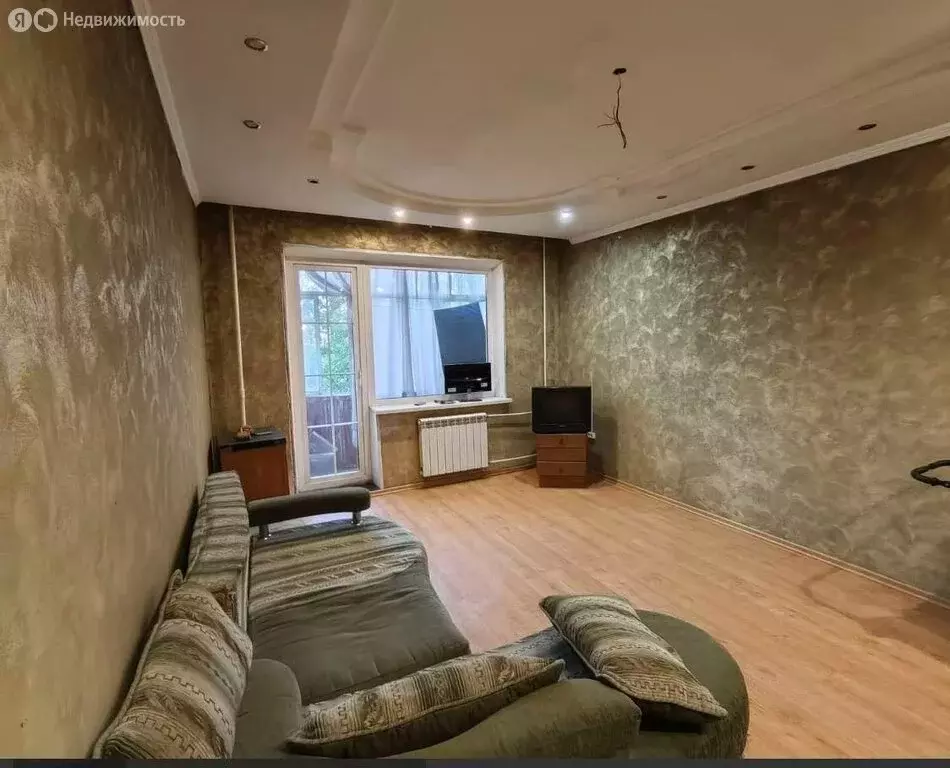 2-комнатная квартира: Старый Оскол, микрорайон Будённого, 8А (54 м) - Фото 0