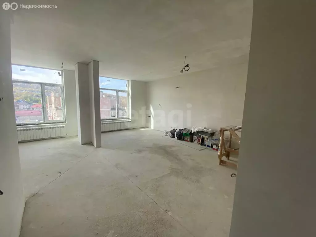 Квартира-студия: Нальчик, улица Атажукина, 2А (45 м) - Фото 2