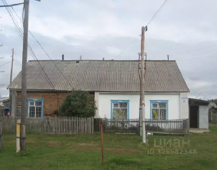 Помещение свободного назначения в Тюменская область, Аромашевский ... - Фото 1