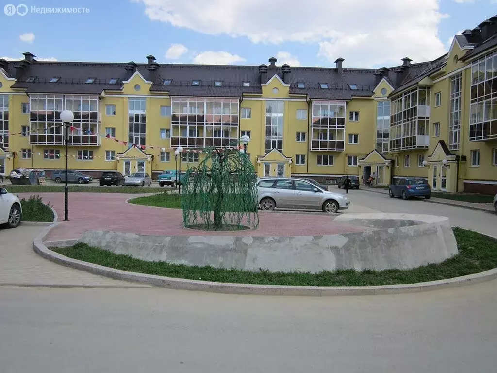 Квартира-студия: Екатеринбург, улица Очеретина, 7 (56.2 м) - Фото 2