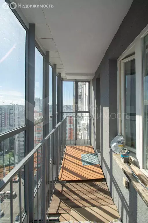 1-комнатная квартира: Тюмень, улица Николая Никитина, 6 (40.2 м) - Фото 1
