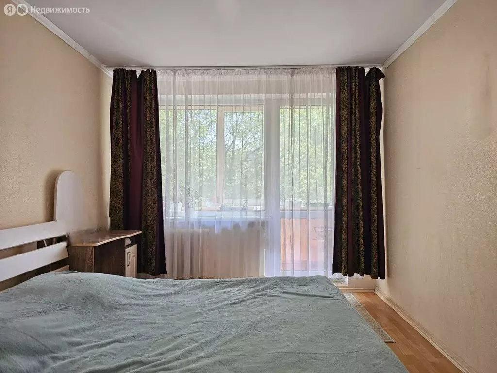 3-комнатная квартира: Калининград, Батальная улица, 75 (64.1 м) - Фото 0