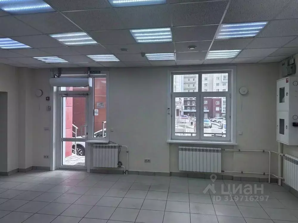 Помещение свободного назначения в Иркутская область, Иркутск наб. ... - Фото 1
