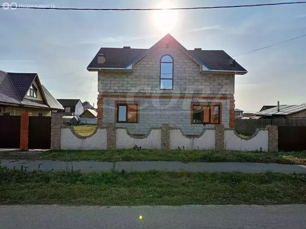 Дом в Тюменский муниципальный округ, село Червишево (180 м) - Фото 1