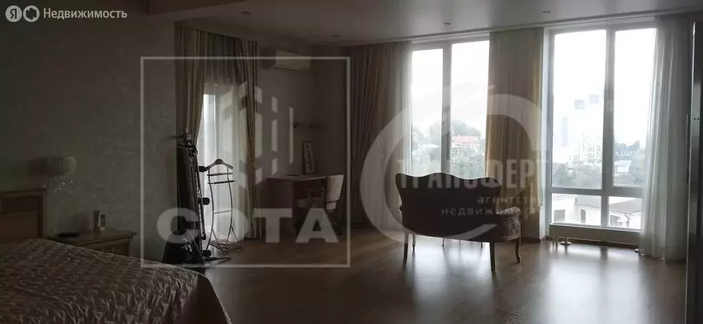 3-комнатная квартира: Воронеж, Сиреневая улица, 2 (140 м) - Фото 1