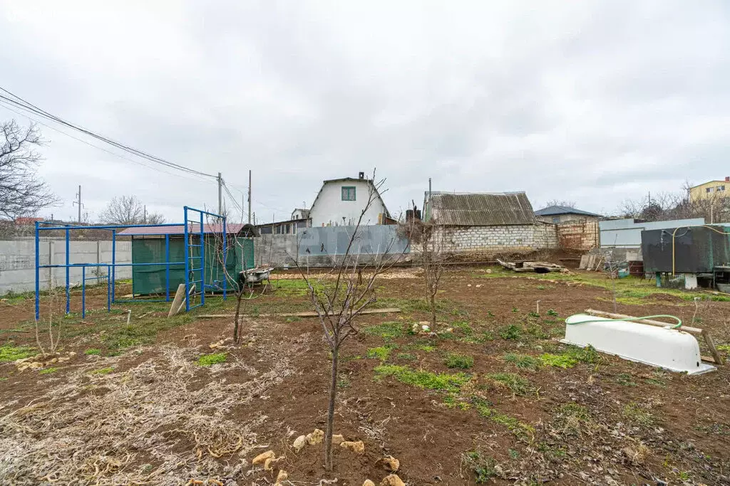 Участок в Севастополь, садовое товарищество Маяк-1 (6.56 м) - Фото 2