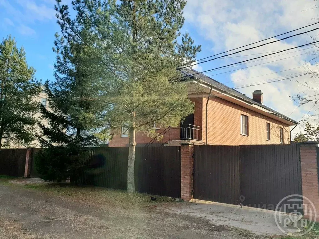 Дом в Ленинградская область, Ломоносовский район, Низинское с/пос, д. ... - Фото 1