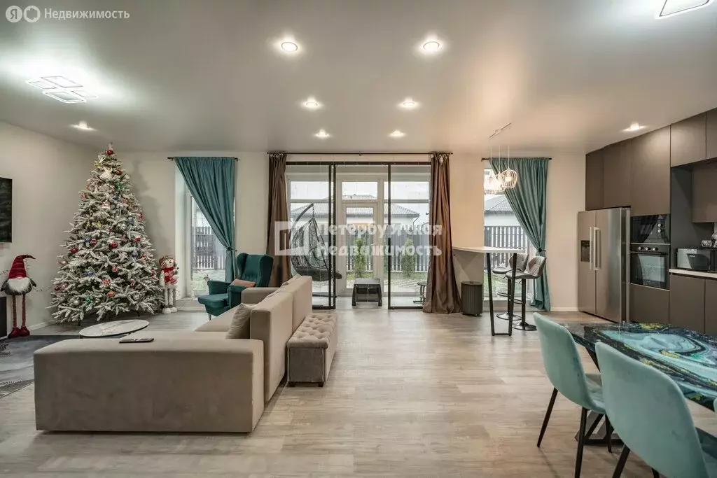 Дом в Аннинское городское поселение, деревня Рюмки, улица Медовое ... - Фото 1