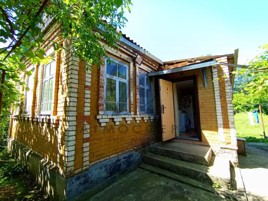 Дом в Краснодарский край, Хадыженск Апшеронский район, Автодорская ул. ... - Фото 1