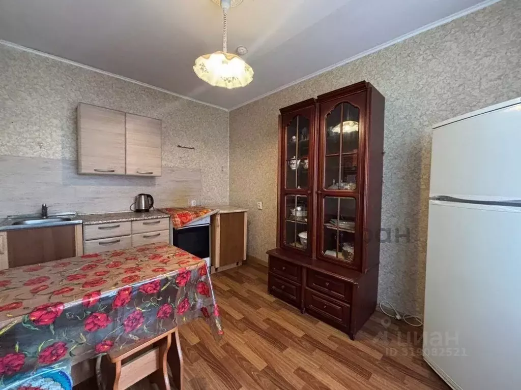 1-к кв. Челябинская область, Челябинск ул. Гагарина, 1А (46.8 м) - Фото 0
