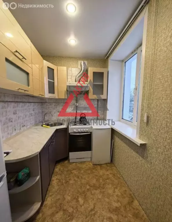 2-комнатная квартира: Каменск-Уральский, улица Механизаторов, 66 (40 ... - Фото 2