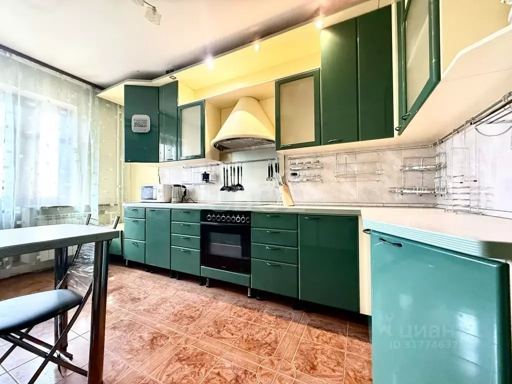 3-к кв. Красноярский край, Красноярск ул. Конституции СССР, 13 (77.8 ... - Фото 1