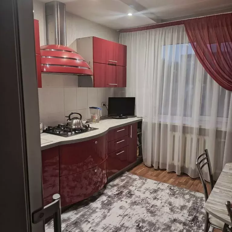 3-к кв. Саратовская область, Энгельс ул. Тельмана, 31 (63.6 м) - Фото 1