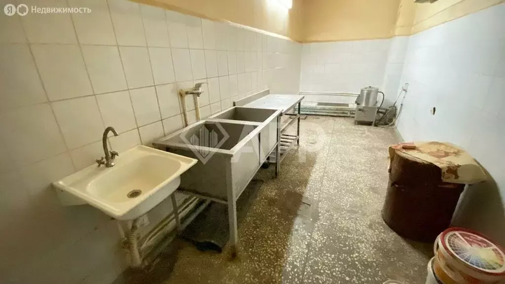 Помещение свободного назначения (340 м) - Фото 0