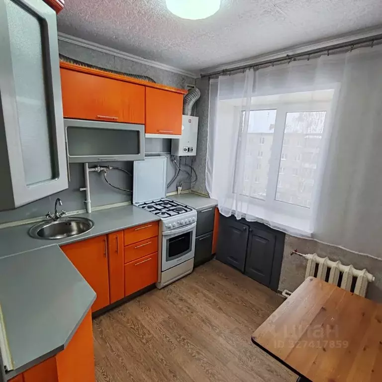 2-к кв. Тульская область, Тула ул. Болдина, 112А (43.6 м) - Фото 1