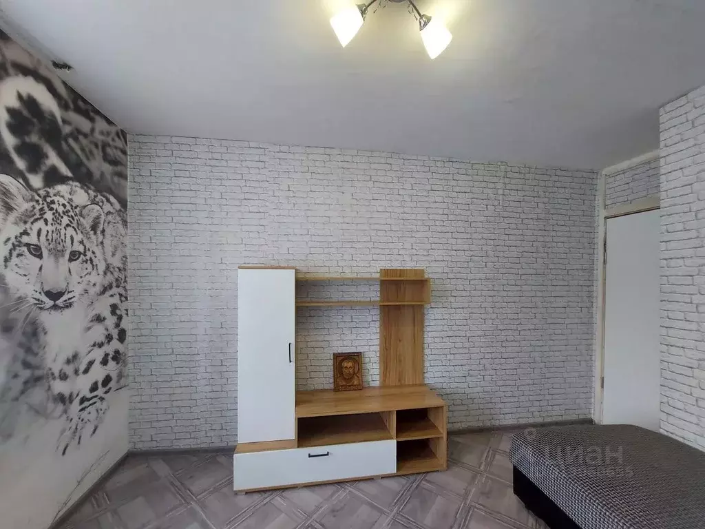 2-к кв. Псковская область, Псков Рижский просп., 49 (45.6 м) - Фото 0