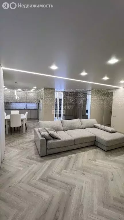 3-комнатная квартира: Йошкар-Ола, Ленинский проспект, 27А (124 м) - Фото 1