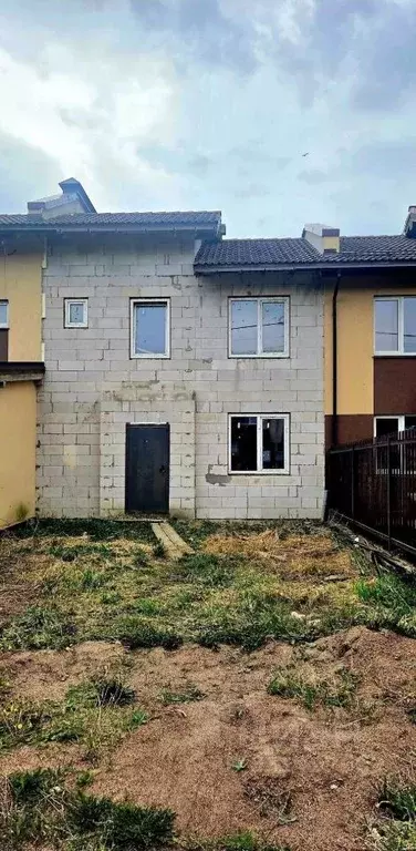 Таунхаус в Ленинградская область, Всеволожский район, пос. Щеглово ул. ... - Фото 1