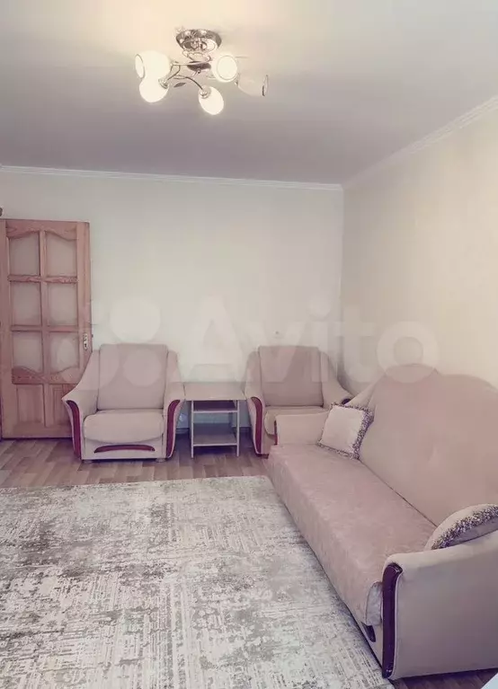 2-к. квартира, 54 м, 5/9 эт. - Фото 1