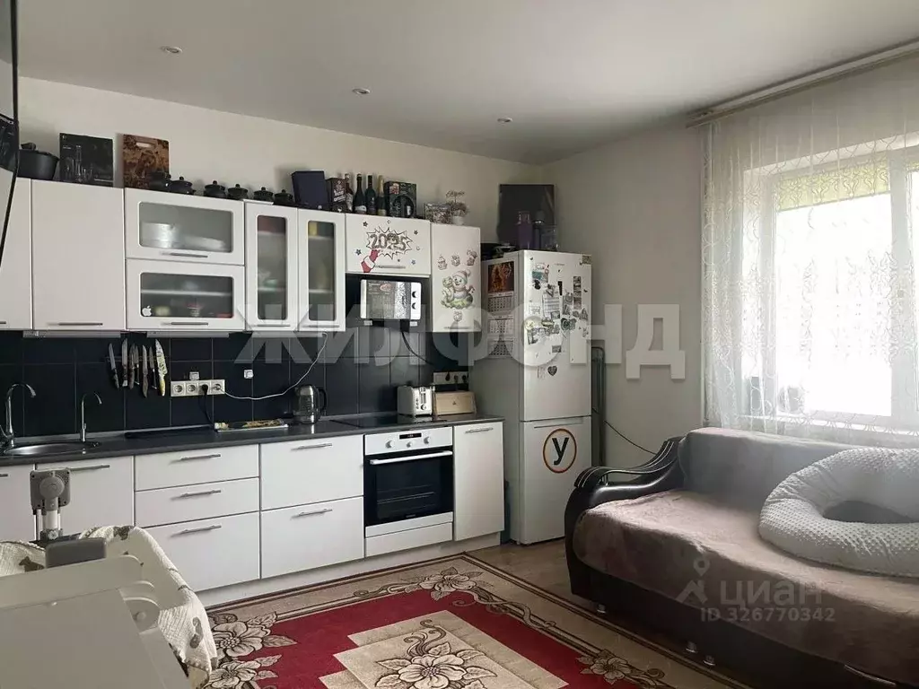 1-к кв. Новосибирская область, Обь Геодезическая ул., 10/1 (32.5 м) - Фото 1