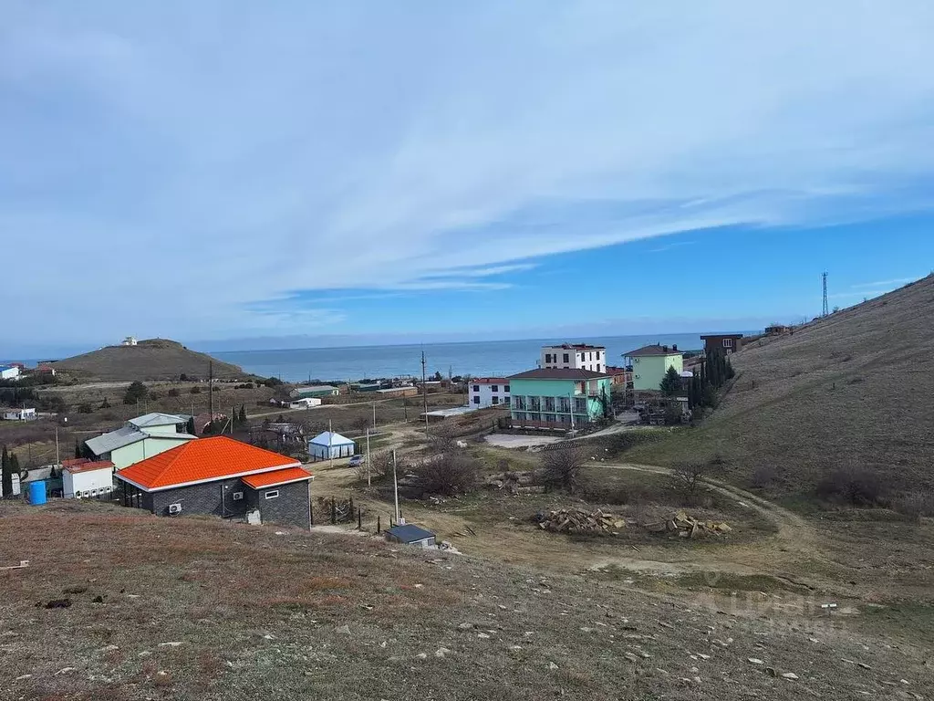 Участок в Крым, Судак муниципальный округ, с. Солнечная Долина ул. ... - Фото 1