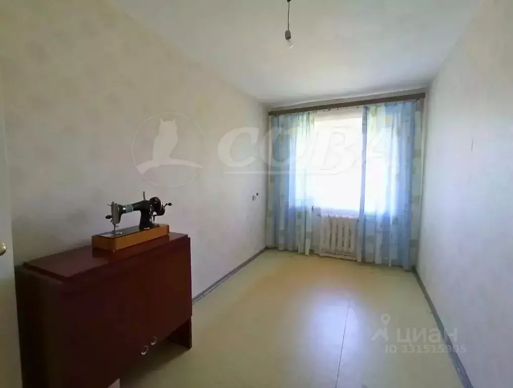3-к кв. Тюменская область, Тюмень ул. 50 лет Октября, 39 (56.0 м) - Фото 1