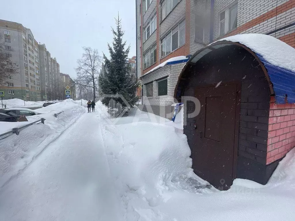 Помещение свободного назначения в Татарстан, Казань ул. Симонова, 16 ... - Фото 1