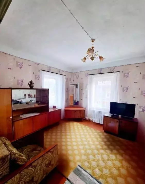 Дом в Пермский край, Александровск Яйва пгт, Дальняя ул., 11 (35 м) - Фото 1