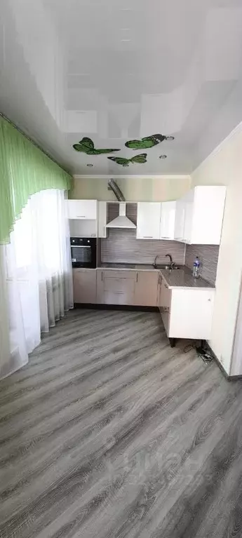 3-к кв. Омская область, Омск ул. Перелета, 31 (84.5 м) - Фото 1