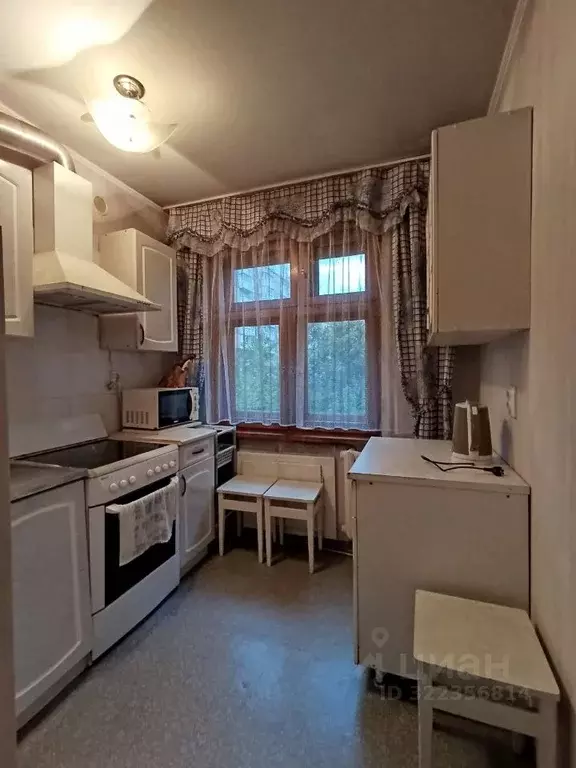 3-к кв. Кемеровская область, Кемерово Космическая ул., 4А (61.0 м) - Фото 1