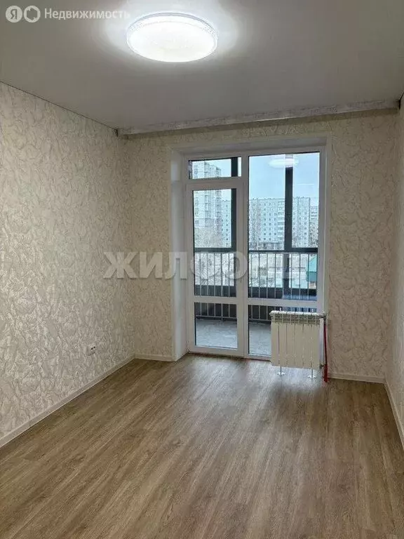 2-комнатная квартира: Абакан, улица Ленинского Комсомола, 77 (65 м) - Фото 2