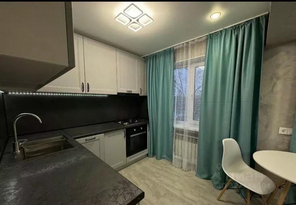 2-к кв. Омская область, Омск Городок Нефтяников мкр, ул. ... - Фото 2