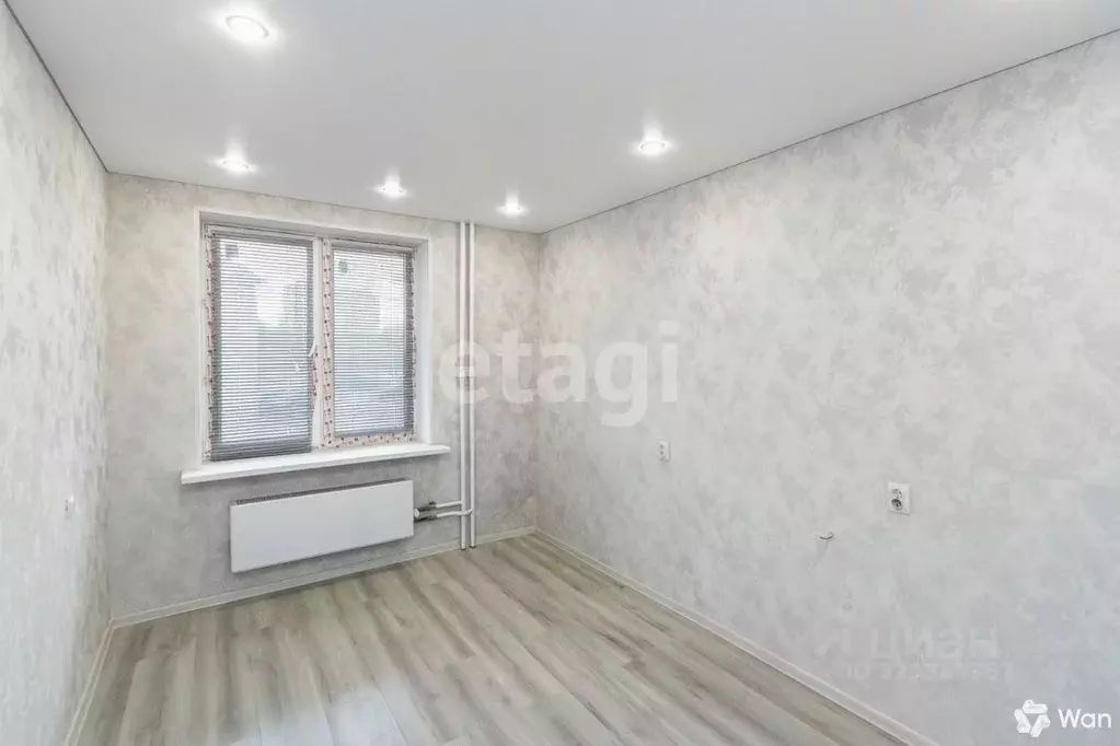 1-к кв. Тюменская область, Тюмень ул. 50 лет Октября, 75к2 (39.4 м) - Фото 0