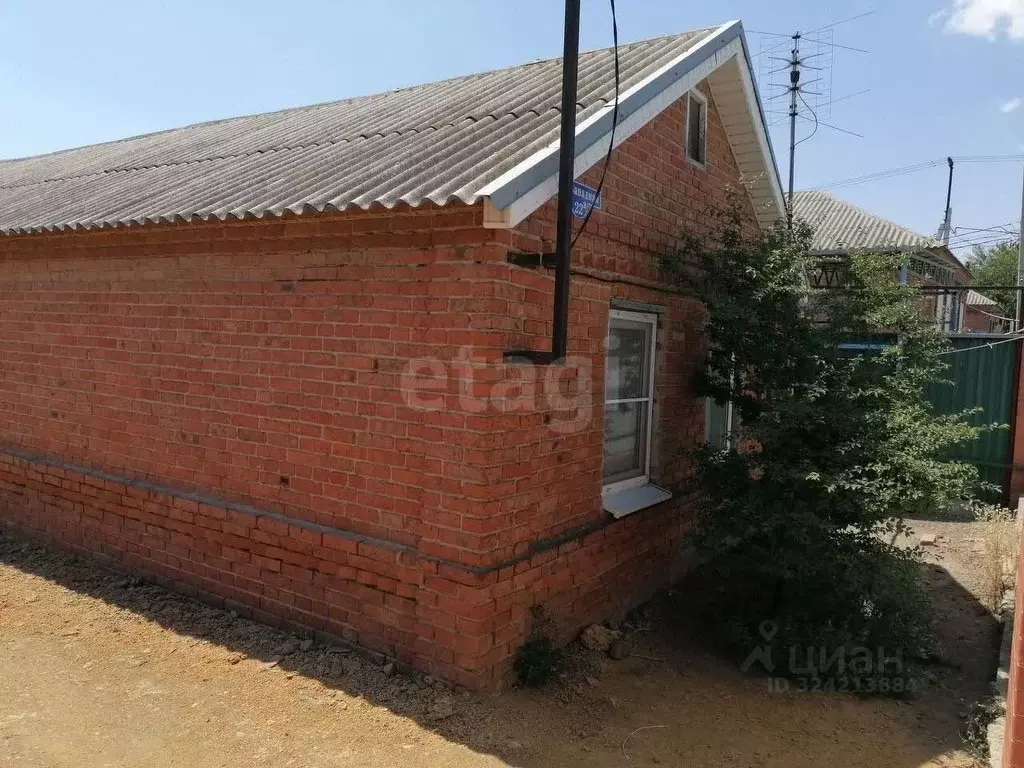 Дом в Ростовская область, Мясниковский район, с. Чалтырь Западная ул. ... - Фото 1