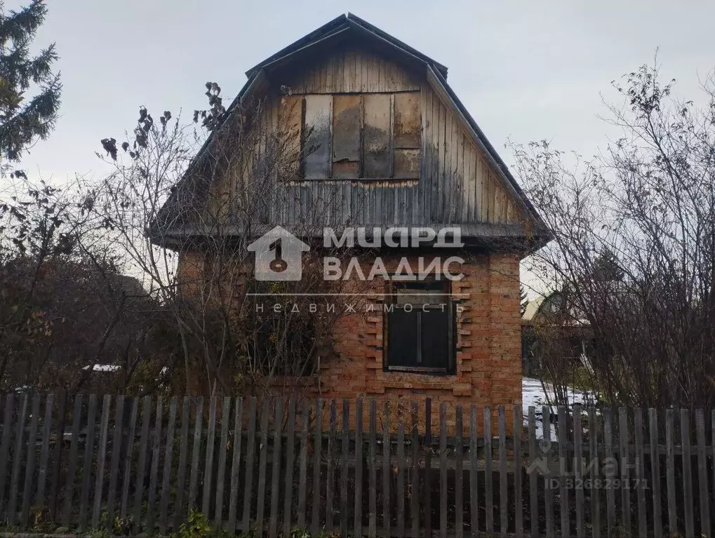 Дом в Омская область, Омск Сатурн нижний СНТ, аллея 9-я, 405 (20 м) - Фото 1