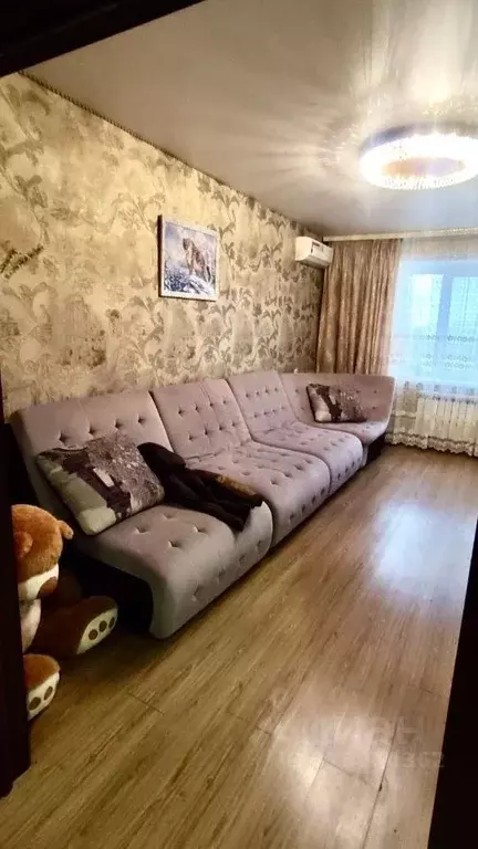 3-к кв. Белгородская область, Белгород ул. Щорса, 45д (85.1 м) - Фото 1