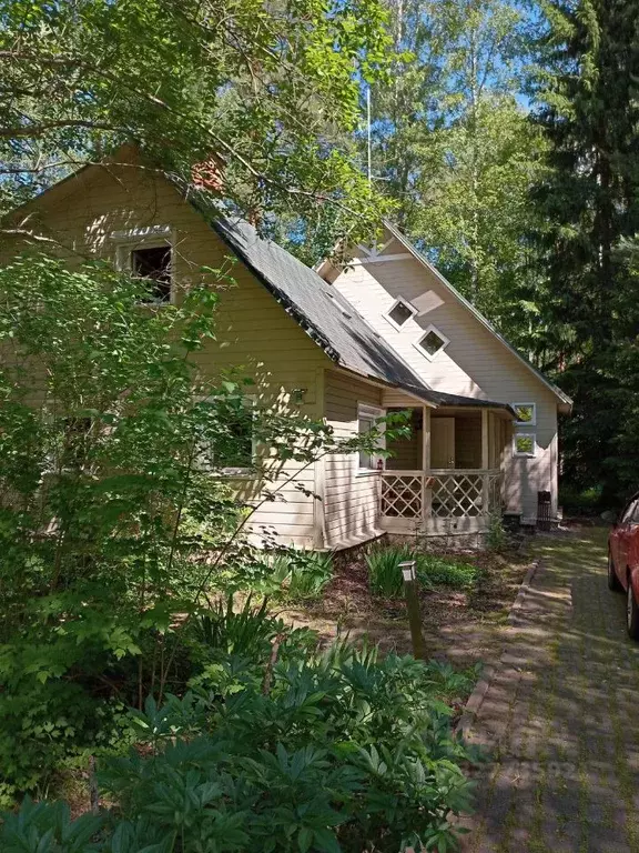 Дом в Ленинградская область, Выборгский район, Рощинское городское ... - Фото 2