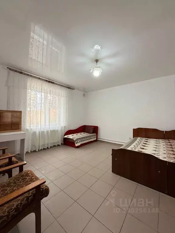 1-к кв. Крым, Симферополь ул. Ешиль Ада, 25 (32.0 м) - Фото 2