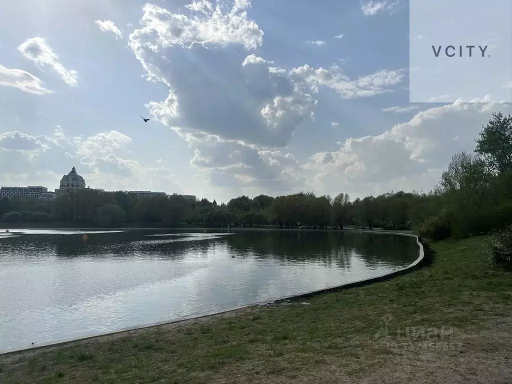 3-к кв. Москва ул. Довженко, 6 (79.0 м) - Фото 1