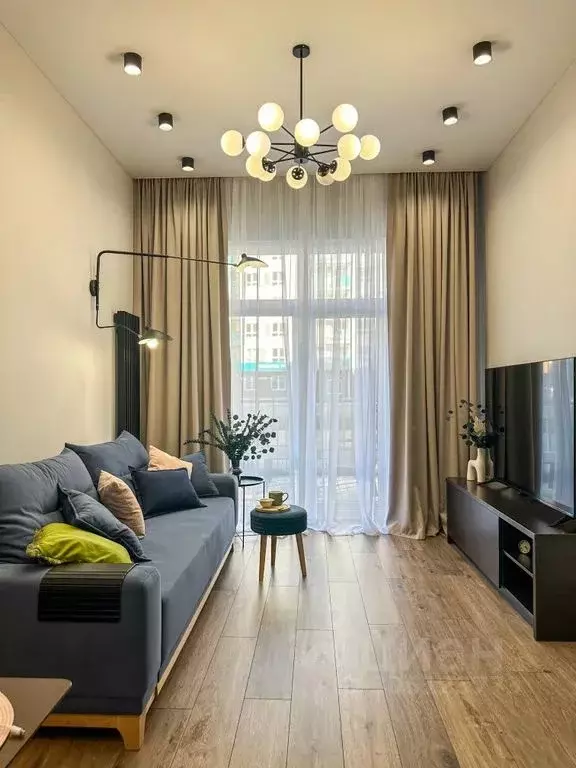 2-к кв. Карелия, Петрозаводск ул. Тапиола, 1 (51.0 м) - Фото 1