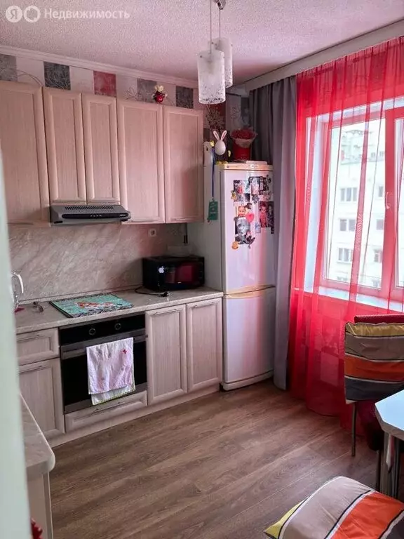 1-комнатная квартира: Южно-Сахалинск, улица А.О. Емельянова, 5 (40 м) - Фото 1