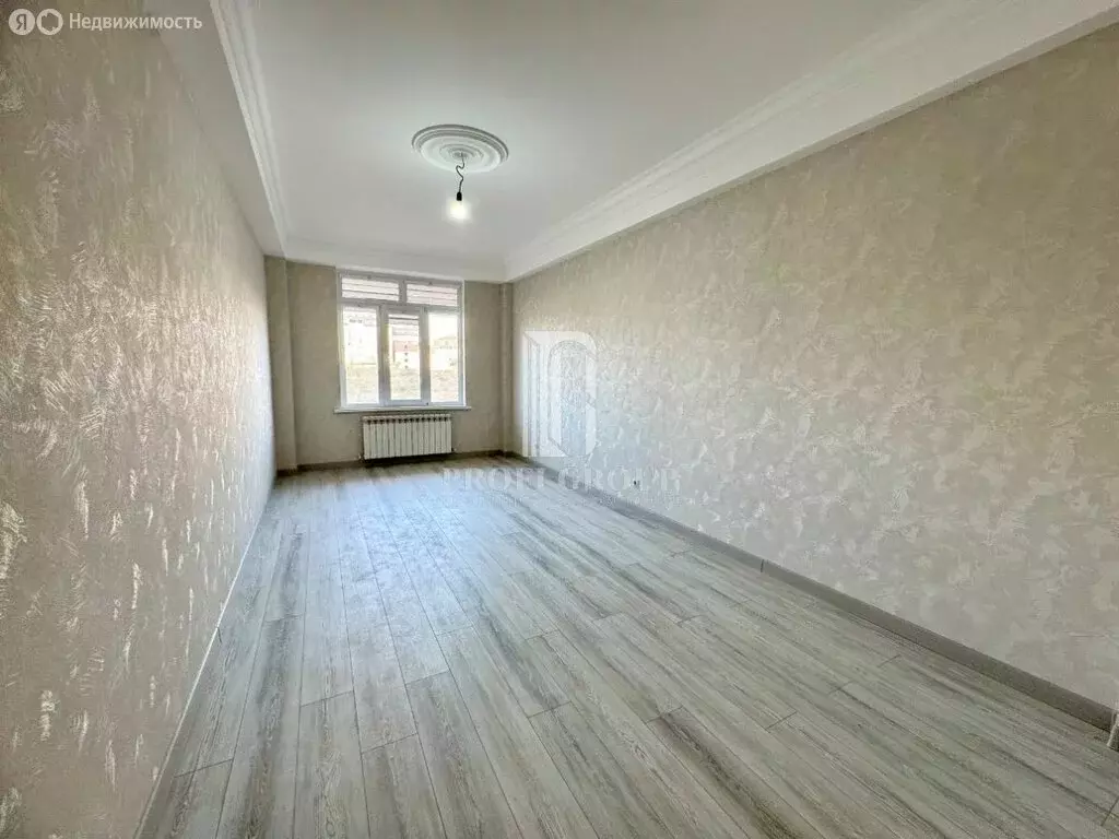 2-комнатная квартира: Махачкала, 1-й Заречный тупик, 21 (72 м) - Фото 1