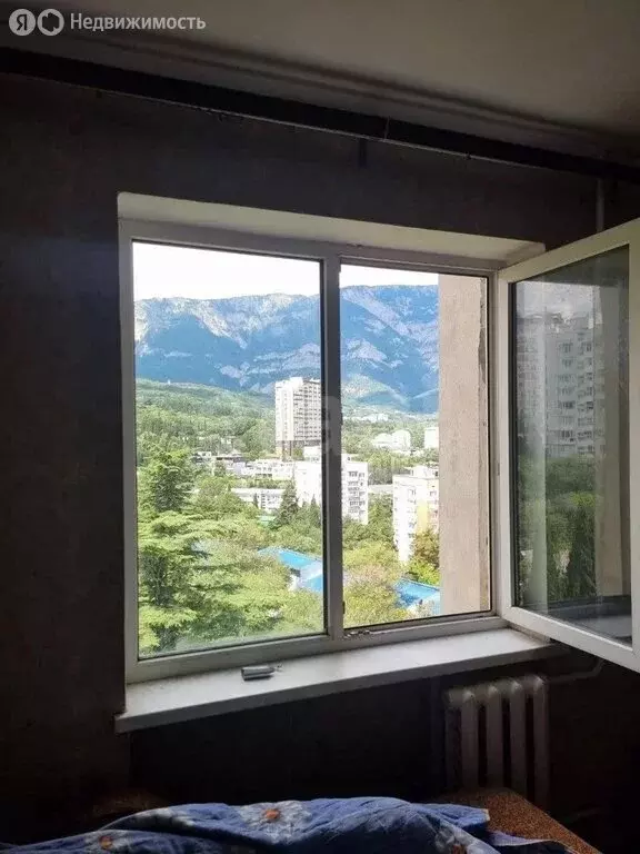 3-комнатная квартира: Ялта, Красноармейская улица, 36 (90 м) - Фото 2