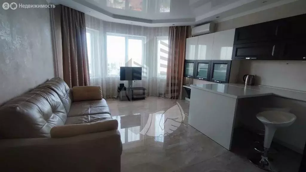 1-комнатная квартира: Краснодар, Гаражная улица, 67 (51 м) - Фото 1