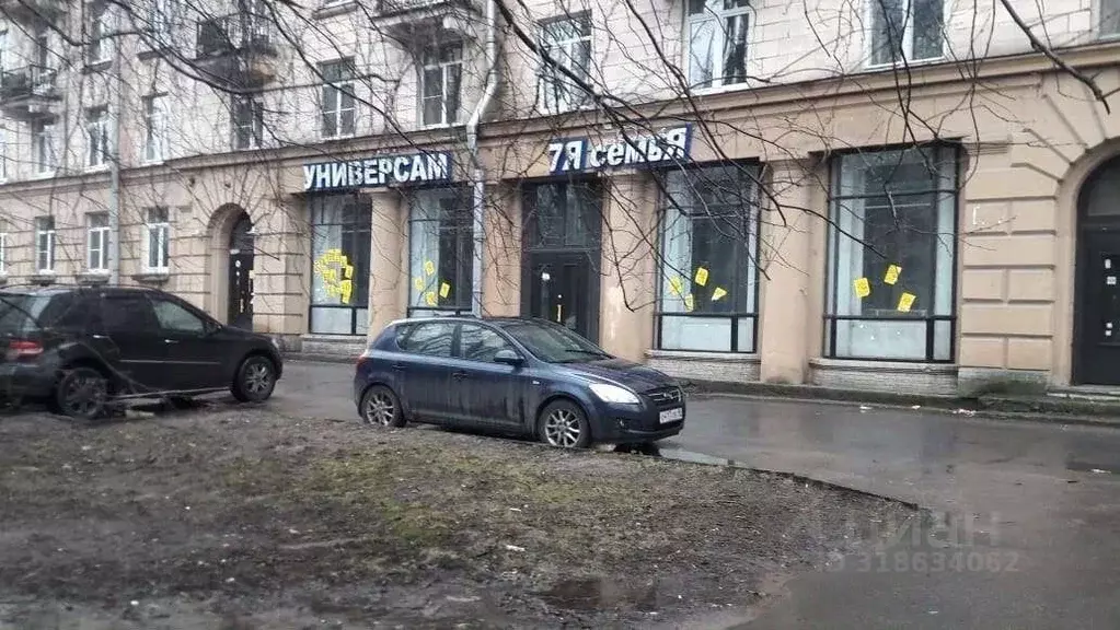 Торговая площадь в Санкт-Петербург Институтский просп., 3К1 (560 м) - Фото 1