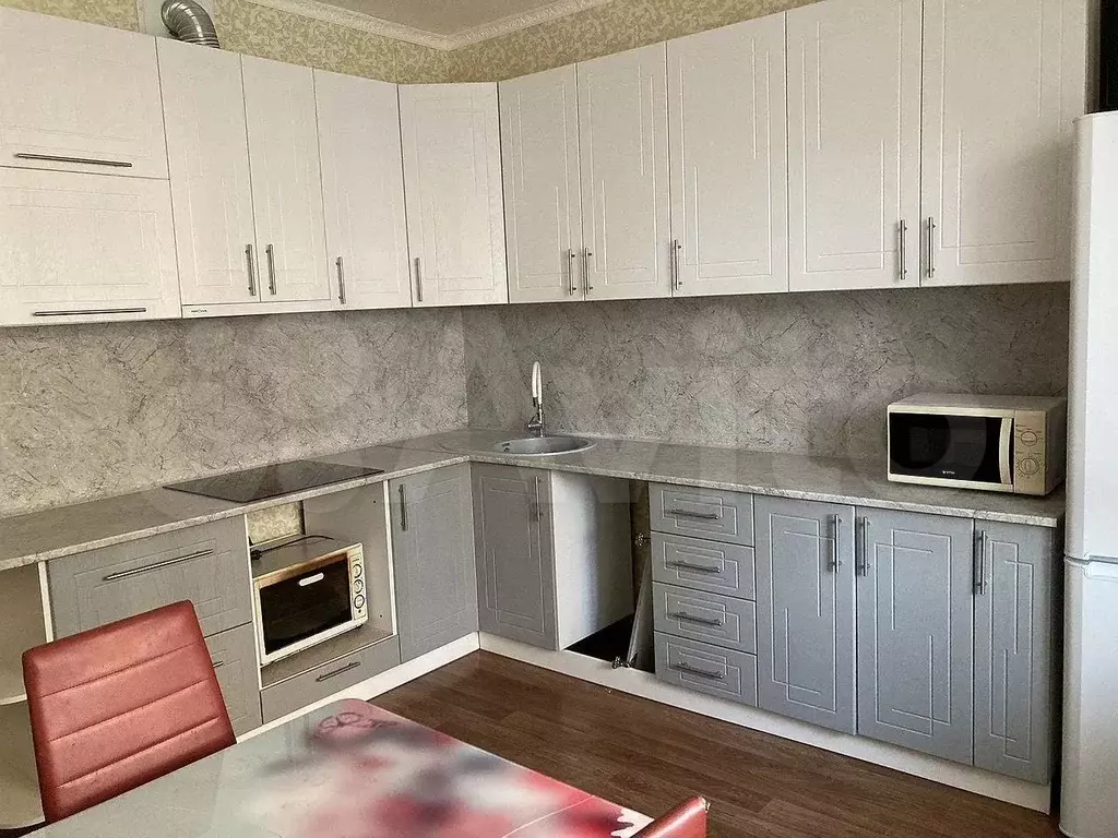 2-к. квартира, 56 м, 7/16 эт. - Фото 0